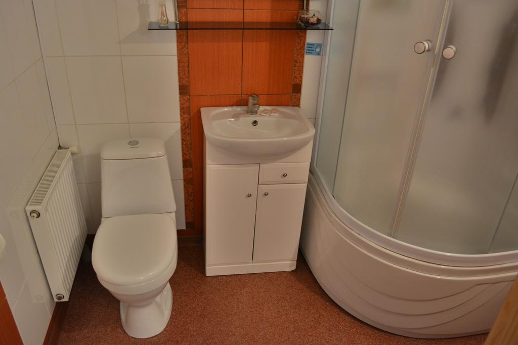 Отель Viesu Nams Zala Sala Litavniki Экстерьер фото
